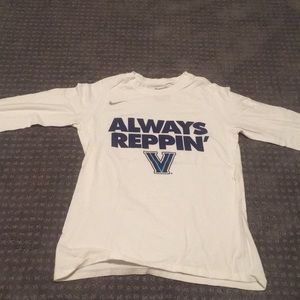 Nike Boys Athletic Long-Sleeve Villanova M Shirt